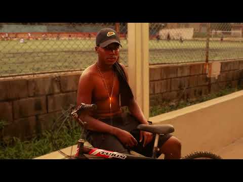 4. MENINOJAZZ - Me Leva a Sério (Official Visualizer)