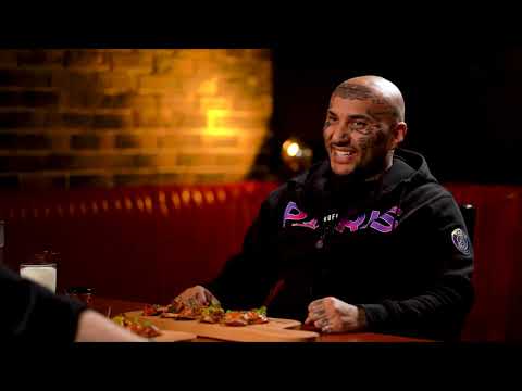 Z dětského domova se vypracoval až k vlastní síti barber shopů |  Laky Royal | MKS