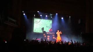 Die Antwoord - &quot;Orinoco Flow (Sail Away)&quot; (mini-clip #3), Philly, 2/9/12 (1st Show of Tour)