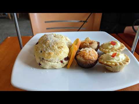 Adventures of the Tea Grannies - Episódio 3 - White Heather Tea Room - Oak Bay