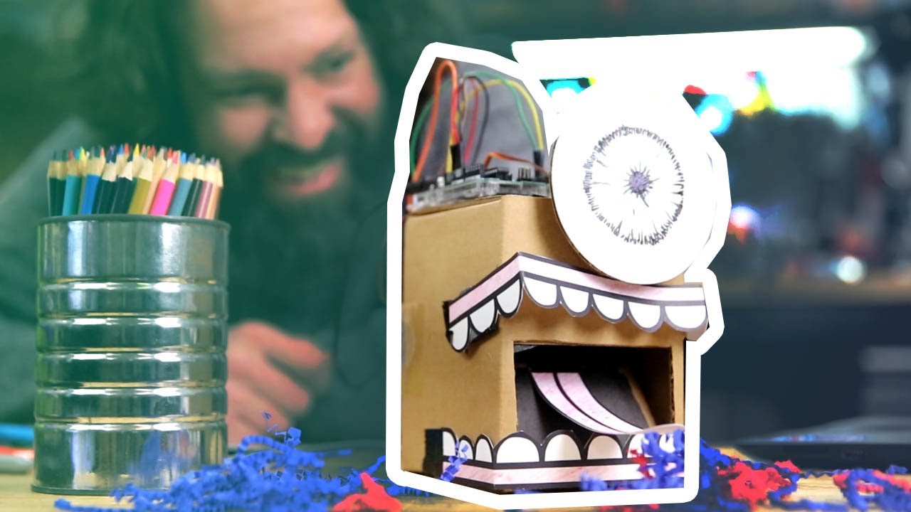 Learning Robotics With Play: The Chomper Bot Kit