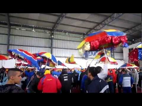 "LA BANDA DEL TRICOLOR" Barra: La Banda del Tricolor • Club: Colegiales