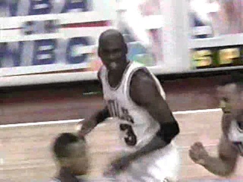 Bulls vs Suns 1993 Finals - Game 3 - Triple Overtime, Michael Jordan 44 points