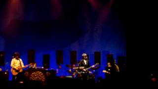 Say That Again - Crowded House - HMH Amsterdam - 20-6-2010.MPG