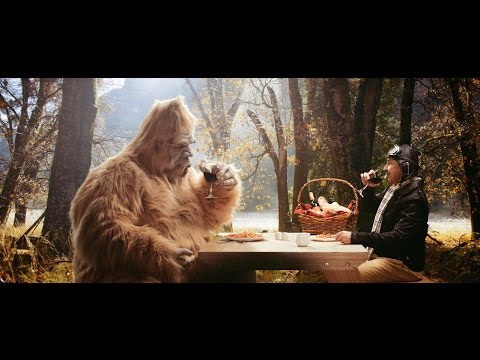 Etiquette lessons with Bigfoot, 2