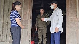 Hang’s father found her and scolded her for keeping everything from him.