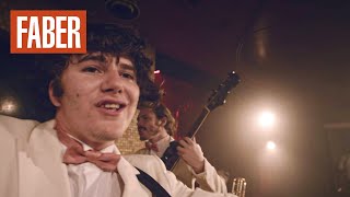 Es wird ganz groß Music Video