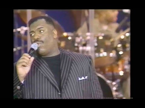 John P. Kee & New Life - Strength -  (Concert)