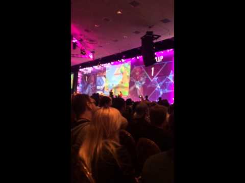 Plup vs Leffen game 3 live @ Evo 2015