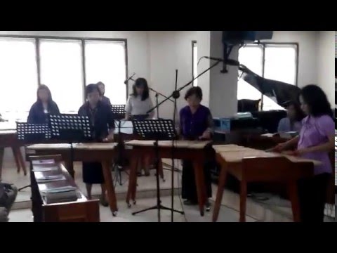 VID 20151220 082240     Medley : What child is This - We three King   Dec 20, 2015