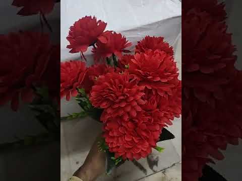Red wedding rose flower bunches, for decoration