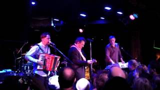 They Might Be Giants - Doctor Worm (Live @ The Corner Hotel)