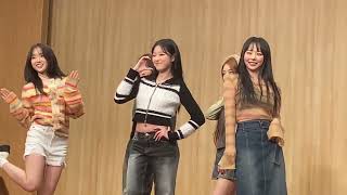 Download lagu Loossemble - Sensitive (23.10.13 Fansign) mp3 Download lagu Loossemble - Sensitive (23.10.13 Fansign) mp3