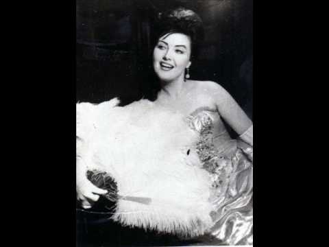 VALERIA RADULESCU soprano - Lehar DAS LAND DES LACHELNS - sang in Romanian