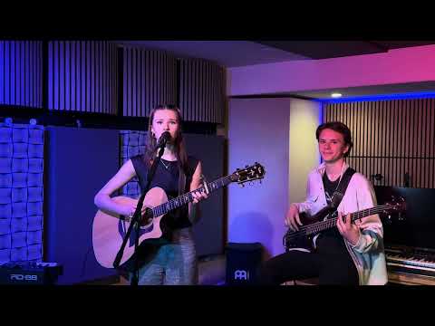 Kateryna Grace - Loose Stitch (LIVE Original)