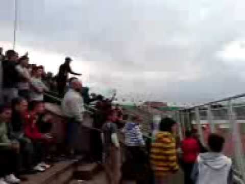 KF Trepca Mitrovica - KF Liria Prizren 1:0, 06.09.09, Support und Pyro!