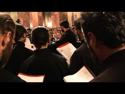 8. Colind - Plecat'or, plecat'or...- grupul psaltic Lumină Lină şi grupul de elevi de la Liceul de Artă din Alba Iulia -- (din cadrul Simpozionului Naţional de Muzică Bizantină --Alba Iulia ediţia 1)