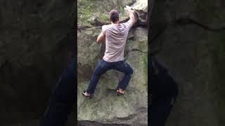 Video thumbnail of Goin' Postal, V2. Cypress Mountain