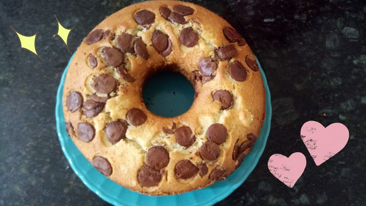 BOLO SIMPLES COM GOTAS DE CHOCOLATE - BOLO FÁCIL - Receita Fácil - Para Iniciantes - Você consegue!