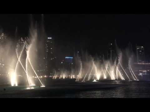 Dubai Fountain show Enrique Spanish song..