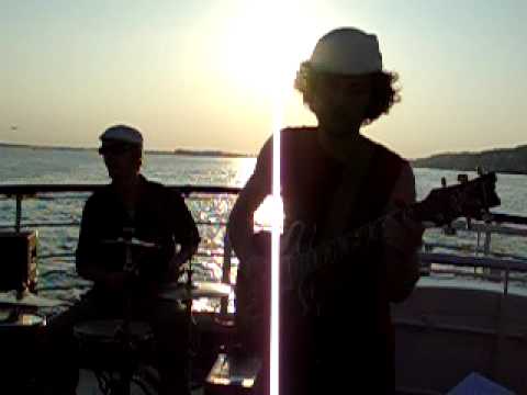 Diazpora "Groove Babe / Legbo Strut"