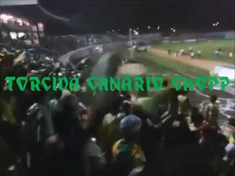 Torcida Canário Chopp incendeia o Francão.