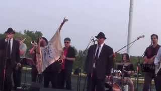 The Blooze Brothers - Knock on Wood