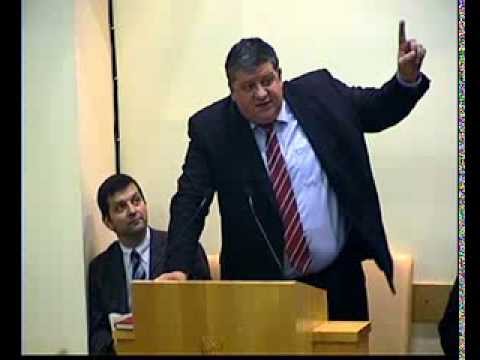 Duminica 8 Decembrie 2013 P.M - Dr. Otniel Bunaciu - presedintele Uniunii Baptiste din Romania