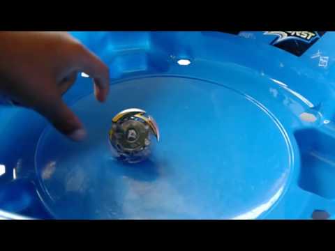 WILD WYVRON W2 VS DARK DOOMSCIZZOR D2  REPAINT