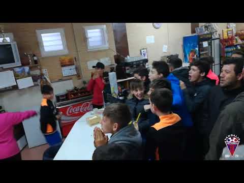 Gol de CR7 en la Cantina del Vandalia