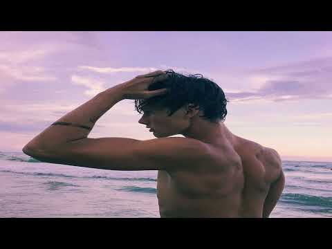 Carl Nunes & Tyler Sherritt - Reflect (Original Mix)