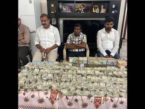 Telangana tehsildar allegedly caught red-handed taking a bribe of Rs 1 crore.