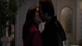 Gilmore Girls - If Lovin&#39; You Is Wrong (Luke/Lorelai)
