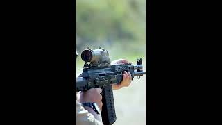 АК-308 стрельба очередями из нового супер мощного Автомата Калашникова на Форуме Армия 2022 #Shorts