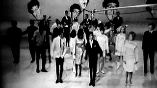 Freddie &amp; The Dreamers - Do The Freddie [HD]