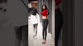 Bugs Bunny and Tall Girls TikTok Videos ?