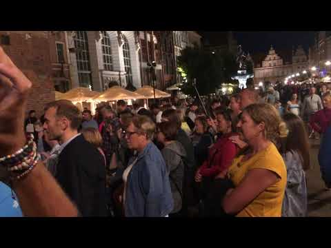 Gdansk old town at night