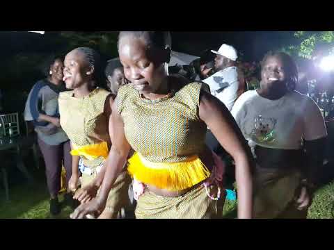 Pilili-yooleng by Odong Romeo (stage performance)