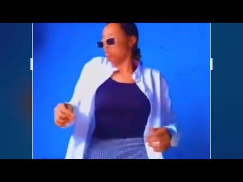 Kedjevara Ça fait mal (best dance video from Namibia)