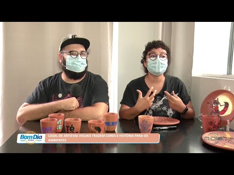 Casal de artistas visuais trazem cores e histórias para os ambientes 19 07 2022