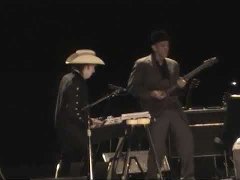 Bob Dylan - Ricoh Coliseum, Toronto - March 19, 2004