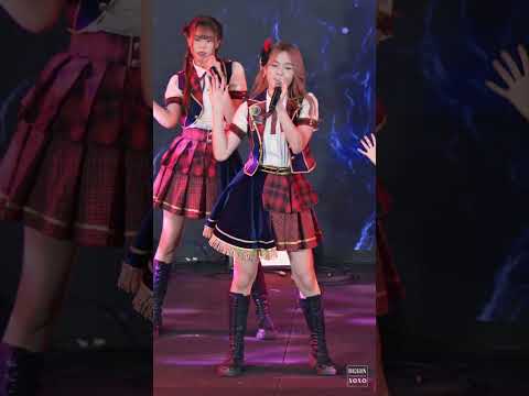 230924 Patt  BNK48 Fancam - River @ Central  Eastville