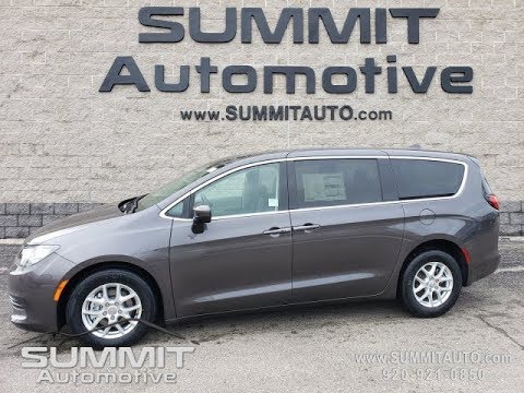 2020 CHRYSLER VOYAGER LX GRANITE CRYSTAL FIRST LOOK WALK AROUND REVIEW 20C11 SOLD!