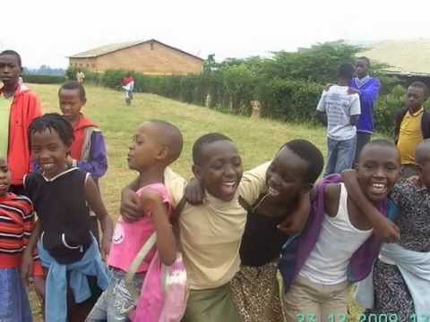 Bwana Yesu alisema tupendane-Chorale les" MESSAGERS"