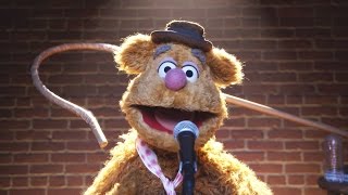 Fozzie&#39;s Bear-ly Funny Fridays #15 | Fozzie Bear Jokes | The Muppets