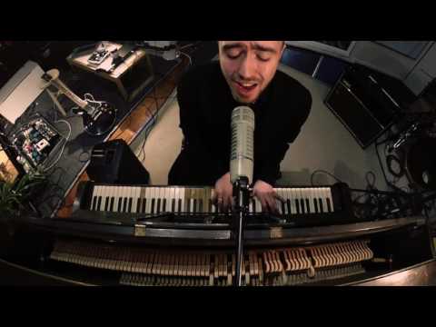 Matt Maltese - 'As The World Caves In' (Yala! Sessions)