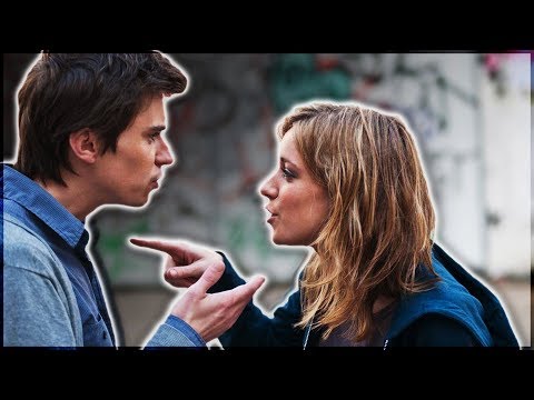 NAISTENHAKKAAJA SAI TURPAAN...