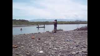 preview picture of video 'La Bocana de Garita Palmera, El Salvador. seashort'
