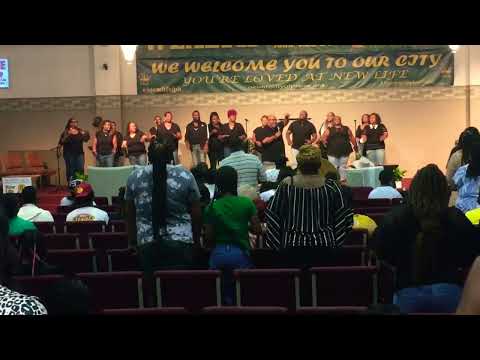 Nathan Hudson and The People of Praise performing at New Artist Showcase 2022