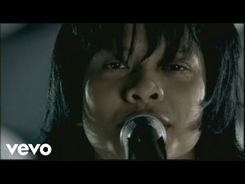 Gigi - Bisa Saja (Video Clip)